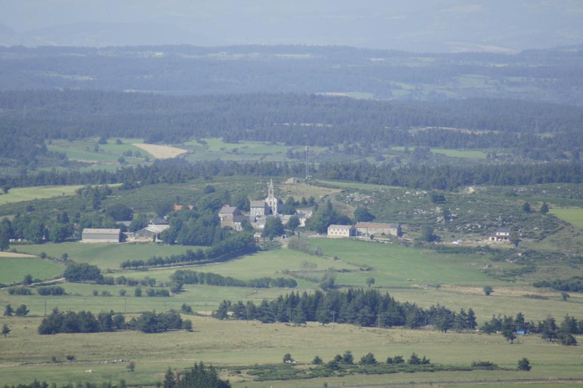 Le Chalet Du Roc La Panouse  Szoba fotó
